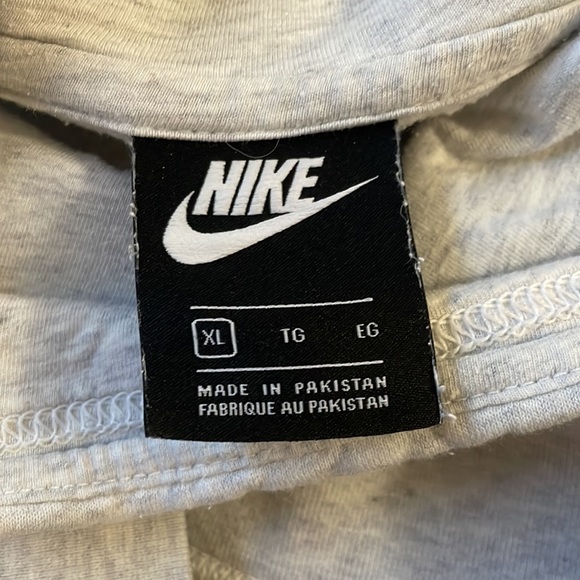 Nike NSW Essential Funnel Pullover Fleece - Picture 3 of 3